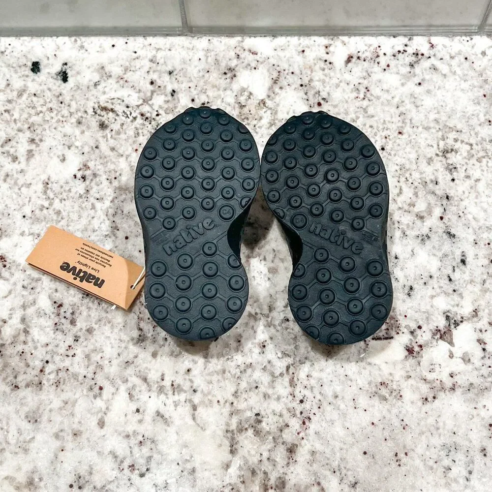 New in Box! Native BlackRobbie Sugarlite Slip On Shoes Size 4